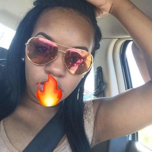 Meet your Posher, Natalie